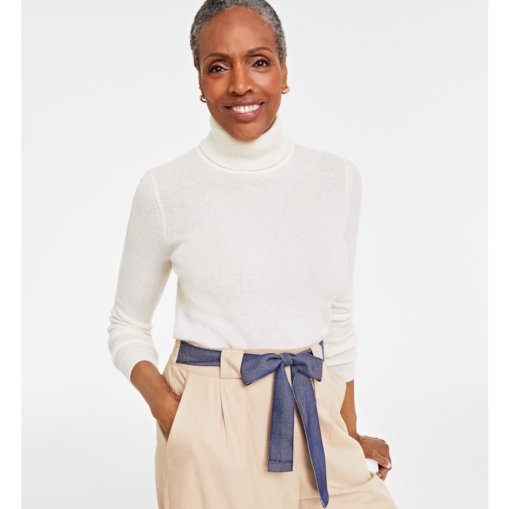 100% Cashmere with tag Women's Turtleneck Sweater,S